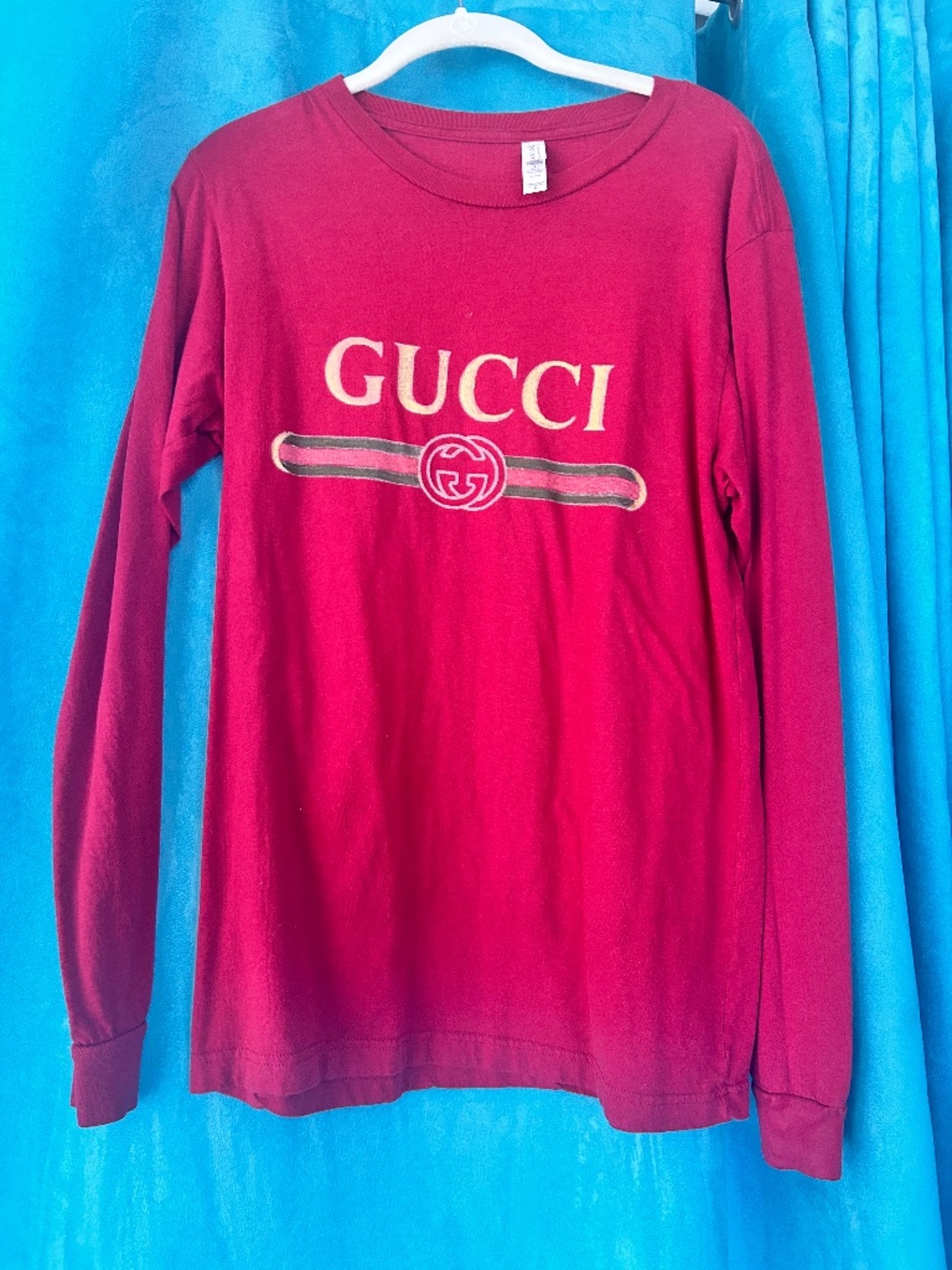 Gucci T-shirt - M by Bella Canvas